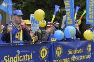Sindicaliştii din sănătate anunţă proteste cu surprize pentru guvernanţi, faţă de introducerea evaluării în funcţie de performanţă