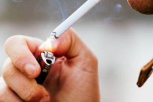 Semnal de alarmă! Tot mai mulţi copii fumează