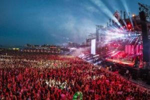 Cea mai mare nebunie de la Neversea. Ce pretenţii au avut artiştii