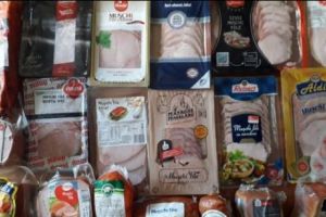 Rafturile magazinelor, lanţ al minciunilor! Muşchi file, unt şi brânză false, vândute la preţ de delicatese