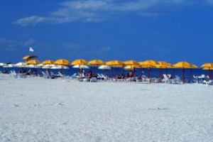 Constanta: Peste doua milioane de turisti, asteptati pe litoral