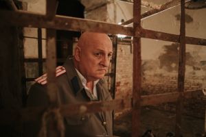 Realitatea brutala a Fenomenului Pitesti in pelicula Intre Chin si Amin, de Toma Enache. Fiica lui Gheorghe Hagi, rol important in film 