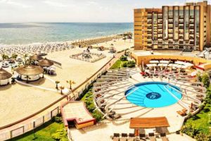 Unde te aşezi în Mamaia în funcţie de câţi bani ai şi de câtă linişte vrei
