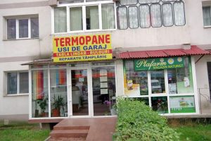 Soţii Ivaş, coşmarul a zeci de oameni care au comandat termopane şi au rămas păgubiţi, ...