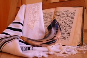 Shana Tova evreilor care sărbătoresc azi Anul Nou