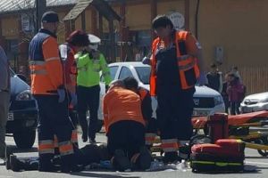 Accident in curtea Bisericii Sf. Vasile din Ploiesti. O batrana de 83 de ani a lovit cu masina un batran de 82
