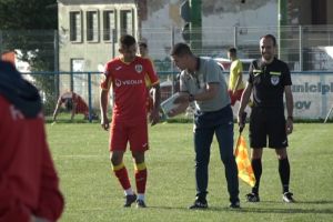 Stoican încearcă şi un brazilian