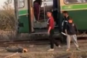 Caz incredibil la Brăila. Cum se fură cu acordul vatmanului? Hoţii au fost filmaţi