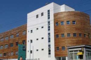 Iulie FIERBE la o companie mare din Piteşti! Locuri de muncă, beneficii atractive