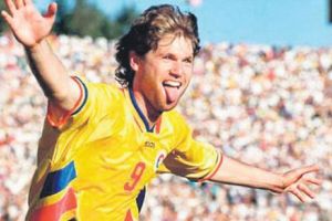 Amintiri şi acuzaţii de la cel mai mare coşmar al fotbalului românesc. „Părea pierdut în spaţiu. Parcă-l văd şi acum: era transpirat, se uita în gol cu gura căscată”