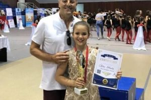 Numeroase trofee pentru mureşence la Acrodance