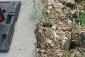 Din cauza precipitaţiilor situaţia drumului spre Vârful Pesentea se poate înrăutăţi