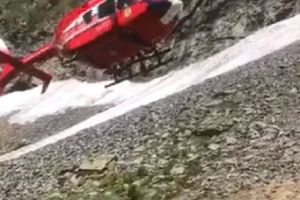Încă un turist accidentat în munţi, luat cu elicopterul!