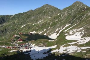 Șase turişti accidentaţi în munţii Făgăraşului – Salvamont vine cu sfaturi