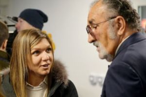 Ion Tiriac o antreneaza pe Simona Halep la Wimbledon: Fa ce-ti spun eu!