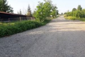 Turisti cu nervi intinsi la maximum. Strada Lunga din Ocna Sugatag “mai rea decat una pentru off road”, zice primarul Ivaszuk