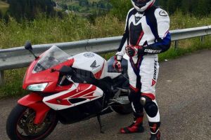 Un militar pasionat de motoare, victima accidentului din Pasul Tihuţa