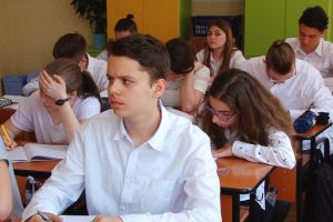 Aproape 80 de elevi au lipsit de la a doua probă a Bac-ului – Niciun candidat nu a fost eliminat