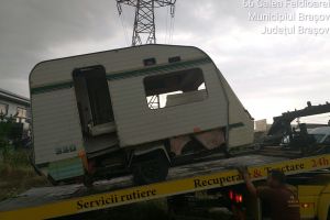 Foto- 7 autovehicule au fost ridicate, în ultimele zile, de Poliţia Locală Braşov