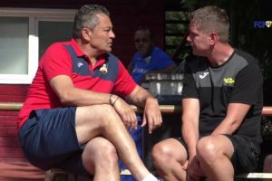 Adversarii au discutat la Centrul Naţional Olimpic