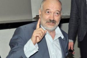 Tănase, despre „uraganul” Gabrielei Firea: „Un SPECTACOL DI GRANDA pentru UZUL PROŞTILOR!”