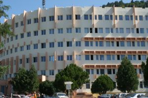 Apa de la Spitalul Judeţean Neamţ nu poate fi consumată de pacienţi