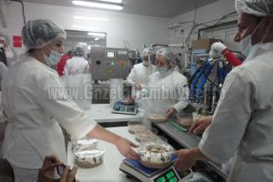 Eşti absolvent de liceu şi vrei sa lucrezi pe timpul verii? Fabrica CICOM face angajări!