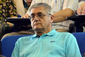 Avocatul Herchi, lider interimar al Senatului Universităţii din Oradea. Forul e chemat luni să decidă calendarul alegerilor