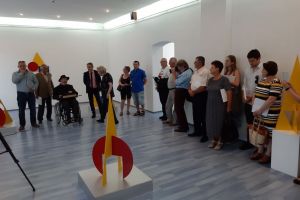 Expoziţie de nivel european la Complexul Muzeal. Ingo Glass – ”Formă. Culoare. Lumină. Spaţiu”