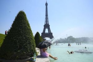 Ne topim la propriu – Cea mai caldă vară din istorie în Europa