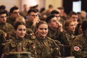 Concurs UMFST: Cea mai bună lucrare cu tematică militară prezentată într-o sesiune de comunicări ştiinţifice a studenţilor din universităţi de medicină şi farmacie.