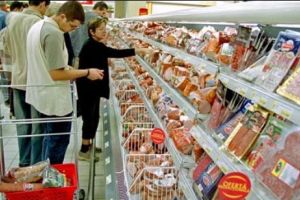 ALERTĂ de salmonella lansată de Lidl! Un produs la mare căutare în magazine, infestat. Consumatorii riscă afecţiuni grave!