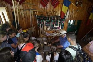 DJTS Alba: “Tabăra naţională de artă şi tradiţie moţească – ediţia a II-a“, organizată GRATUIT, la Arieşeni. CONDIȚII de participare