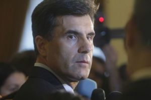 Atac devastator din interiorul BNR la adresa proiectului legislativ care îi obligă pe copii să-şi susţină financiar părinţii