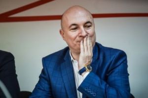 Codrin Ștefănescu afirmă că Viorica Dăncilă este doar o marionetă. „Scenariile se fac în altă parte”
