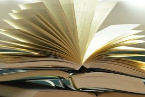 Cărţi gratuite la Gobe Antikvarium