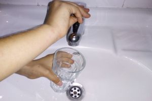 CRAB reduce presiunea apei pe timpul nopţii pentru a face stocuri