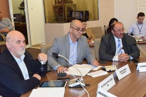 Politica, mai dulce ca administraţia. Consilierii PNL fac opoziţie pe proceduri