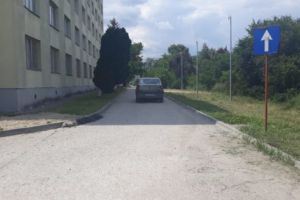 Asfaltare în campusul din Gh. Doja