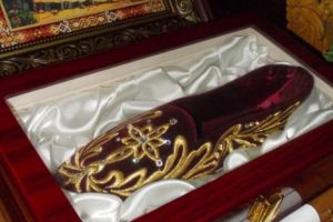 Mai rar aşa ceva! Val de reacţii pentru un… papuc