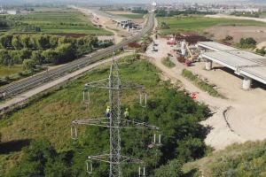 VIDEO| ”Minunea” de pe autostrada Sebeş-Turda, lotul 1. La viaductul de la Alba Iulia Nord se va lucra zi şi noapte