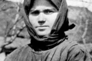 „Romanian poltergeist”, fata care şoca Europa cu puterile ei. Caz de studiu pentru oamenii de ştiinţă ai vremii