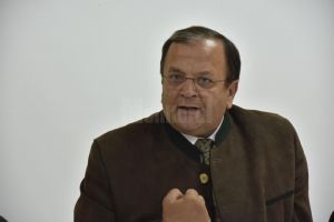 În curtea Spitalului Vechi va fi construit un bloc de locuinţe pentru medici