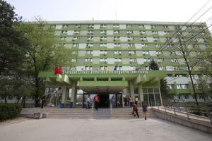 Se fac angajări la Spitalul Judeţean Timişoara. Se caută moaşă, asistenţi medicali, infirmiere şi şoferi