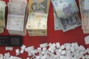 IJJ Dolj: Tânără depistată cu substanţe interzise asupra sa