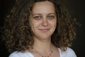 O tânără fotografă din judeţ a reprezentat România în cadrul unei competiţii europene ...