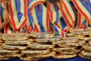 TOP 10, cei mai buni elevi din judeţul Alba, după media obţinută la BACALAUREAT 2019