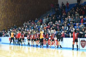 Gloria: Puteţi achiziţiona abonamente de la Sala Polivalentă, dar şi online