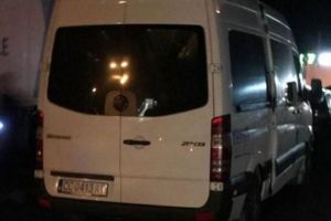 FOTO Șoferii care circulă pe autostrada Sibiu – Deva, la un pas să fie jefuiţi – „Aveţi grijă la această maşină”