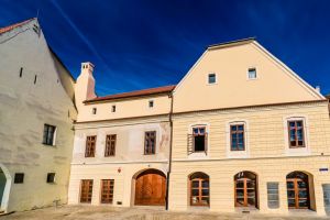 Se mută un serviciu din Primăria Sibiu. Va funcţiona în Piaţa Mică